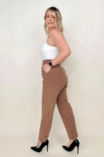 Comfy & Chic: Cropped Pull-on Pants with Pockets for Women Jewelry Bubble