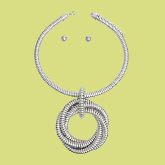 Contemporary Twisted Loop Silver Necklace Set - Fashion-Forward Statement Jewelry for Every Occasion Jewelry Bubble