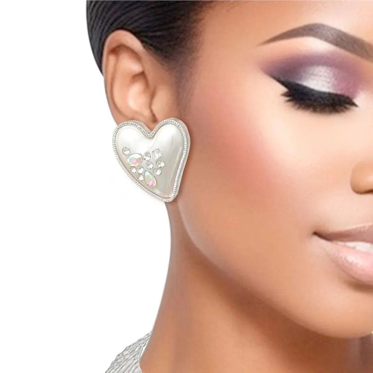 Dazzle with Every Wear: Pearlised Heart Silver Earrings You'll Adore