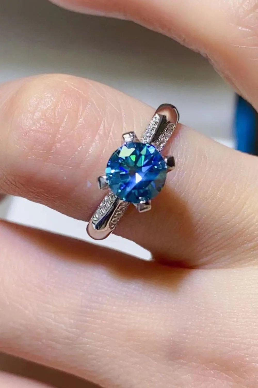 Dazzling Moissanite Cluster Ring - Platinum-Plated