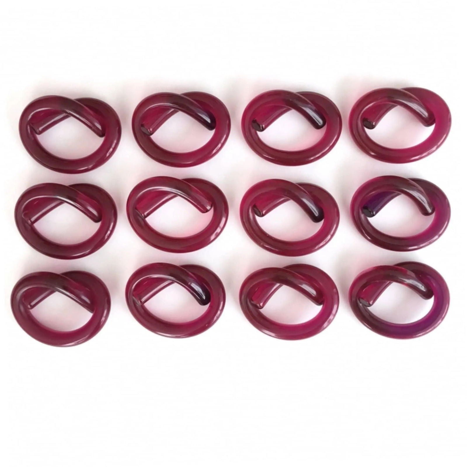Dorothy Thorpe Mid-Century vintage Lucite pretzel napkin rings Jewelry Bubble