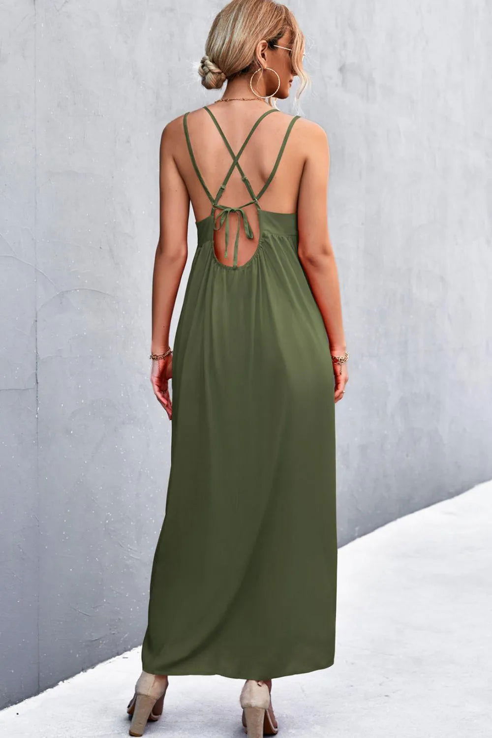 Double Strap Tie Back Dress - Look Chic & Stylish in This Summer Dress Jewelry Bubble