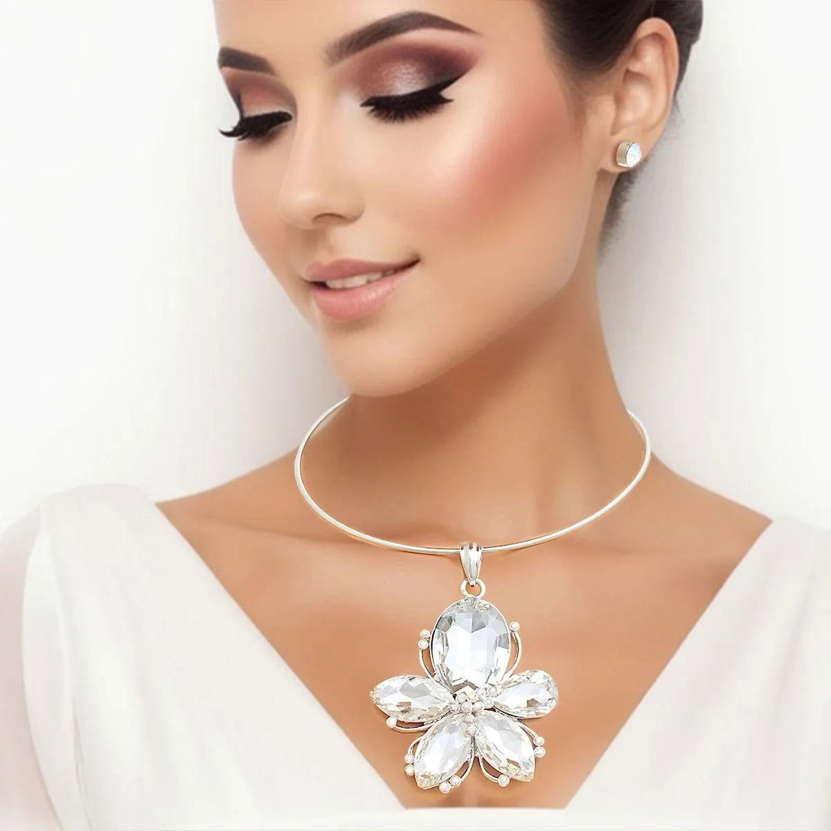 Drop Clear Flower Necklace Set Shine Bright in Silver Fashion Jewelry Jewelry Bubble