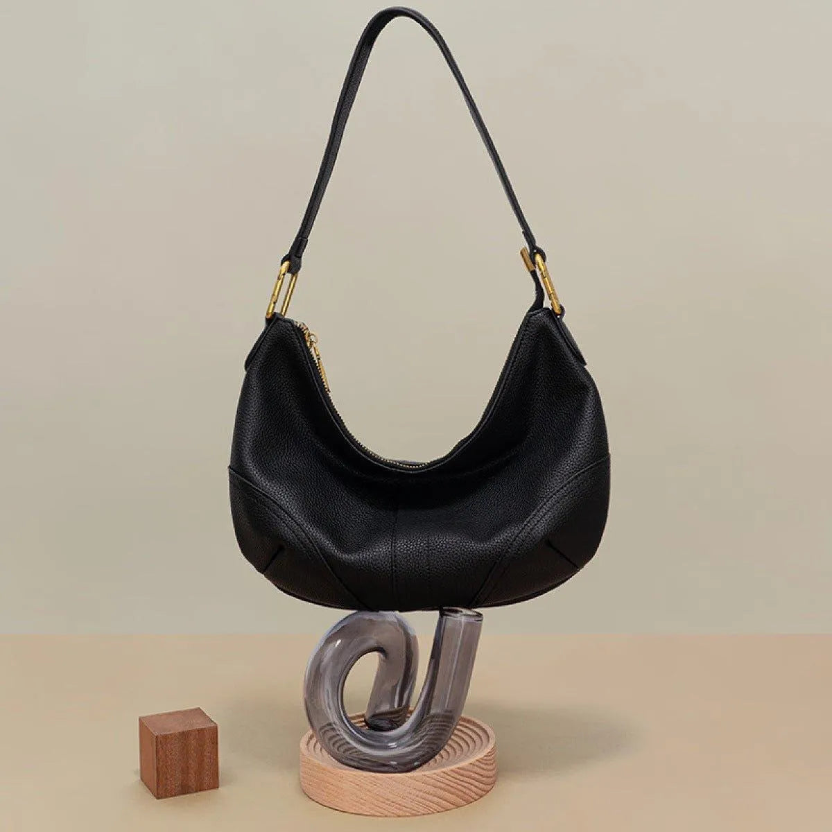 Dumpling Crescent Shoulder Bag Jewelry Bubble