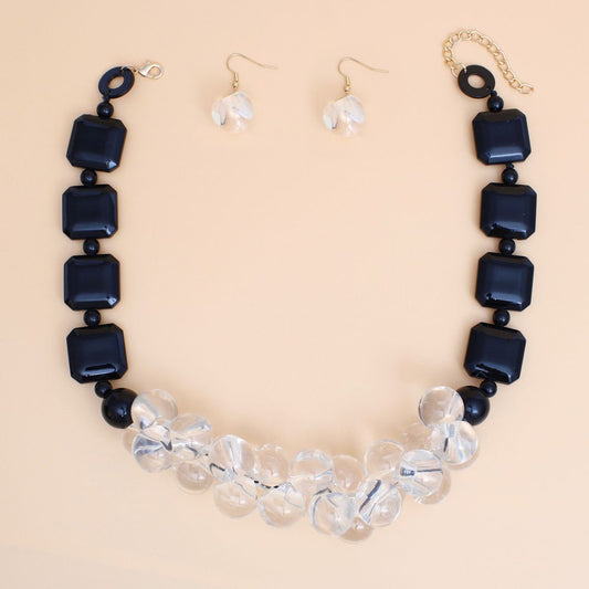 Elegance Meets Edge: Black & Clear Bubble Bead Necklace Set Pinktown