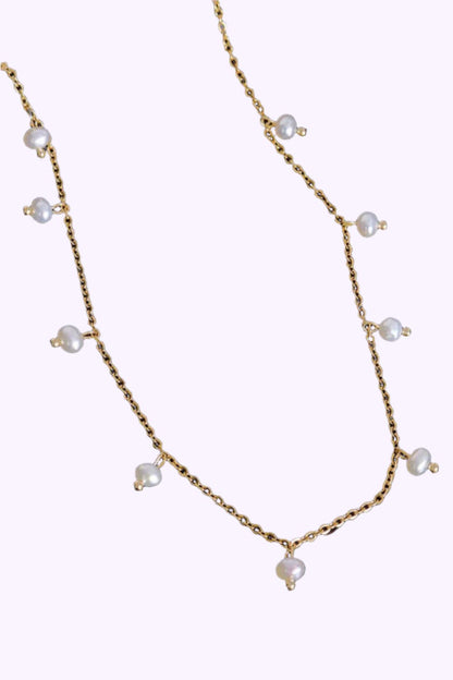 Elegant Faux Pearl Necklace - Timeless Style for Every Occasion Jewelry Bubble