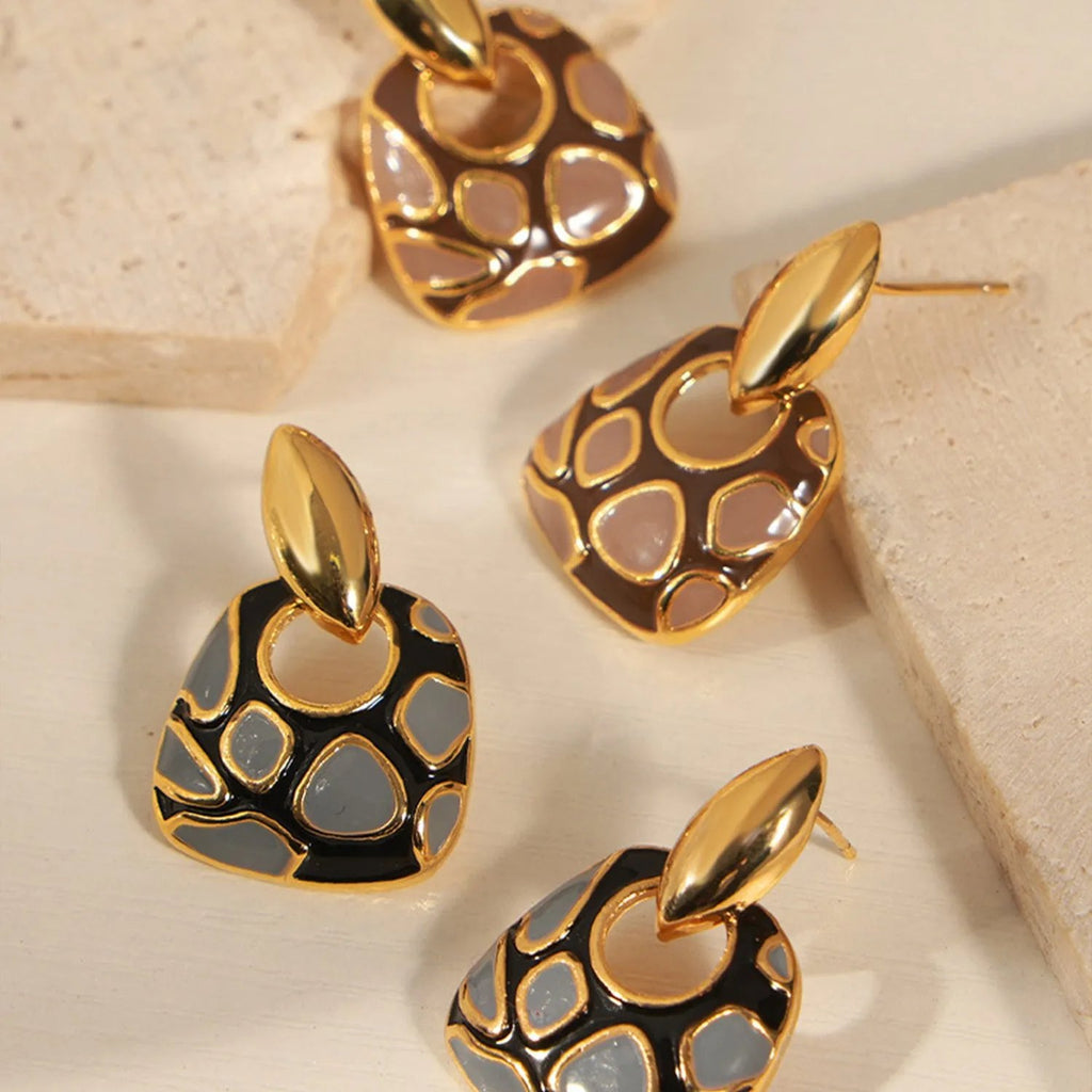 Elegant Women's Earrings for Every Occasion