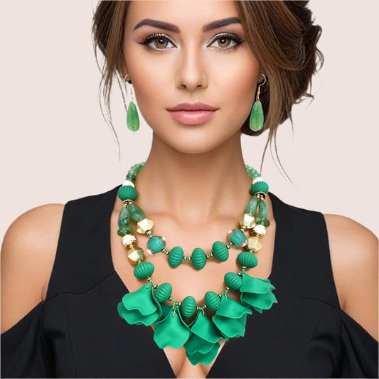 Elegant Women's Green Beaded Necklace Set Jewelry Bubble