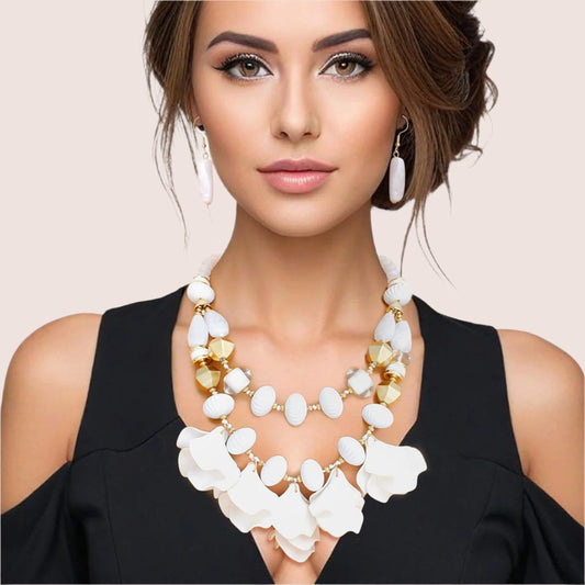 Elegant Women's White Beaded Necklace Set Jewelry Bubble