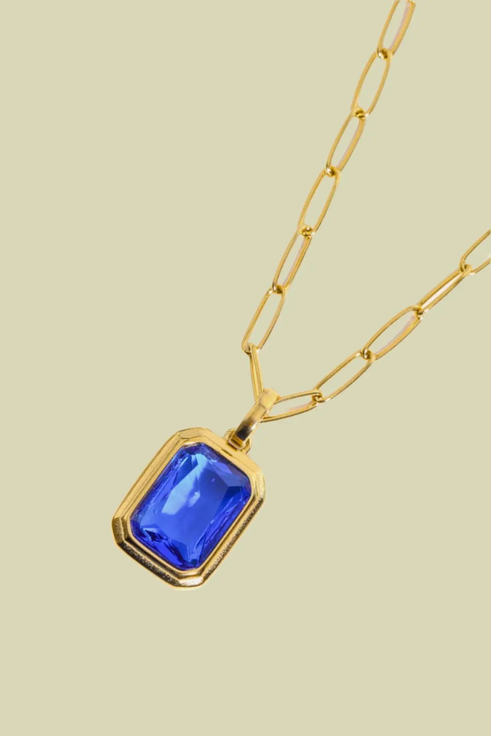Elevate Your Elegance with the Exquisite Zircon Geometrical Pendant Necklace for Women