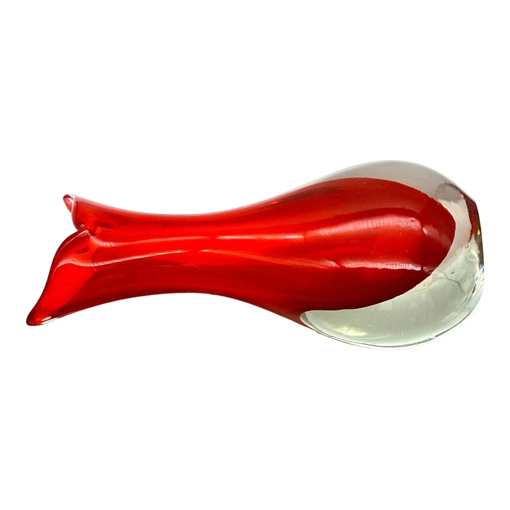 Elevate Your Home Decor with Murano Craftsmanship - Own a Vintage Murano Sommerso Art Glass Vase Today