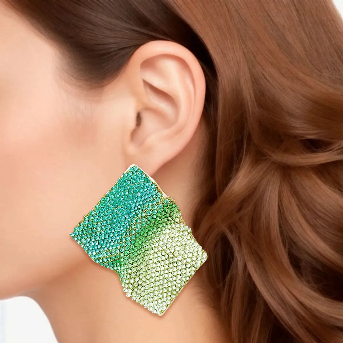 Exquisite Green Wave Stud Earrings Trending for Radiant Style Jewelry Bubble