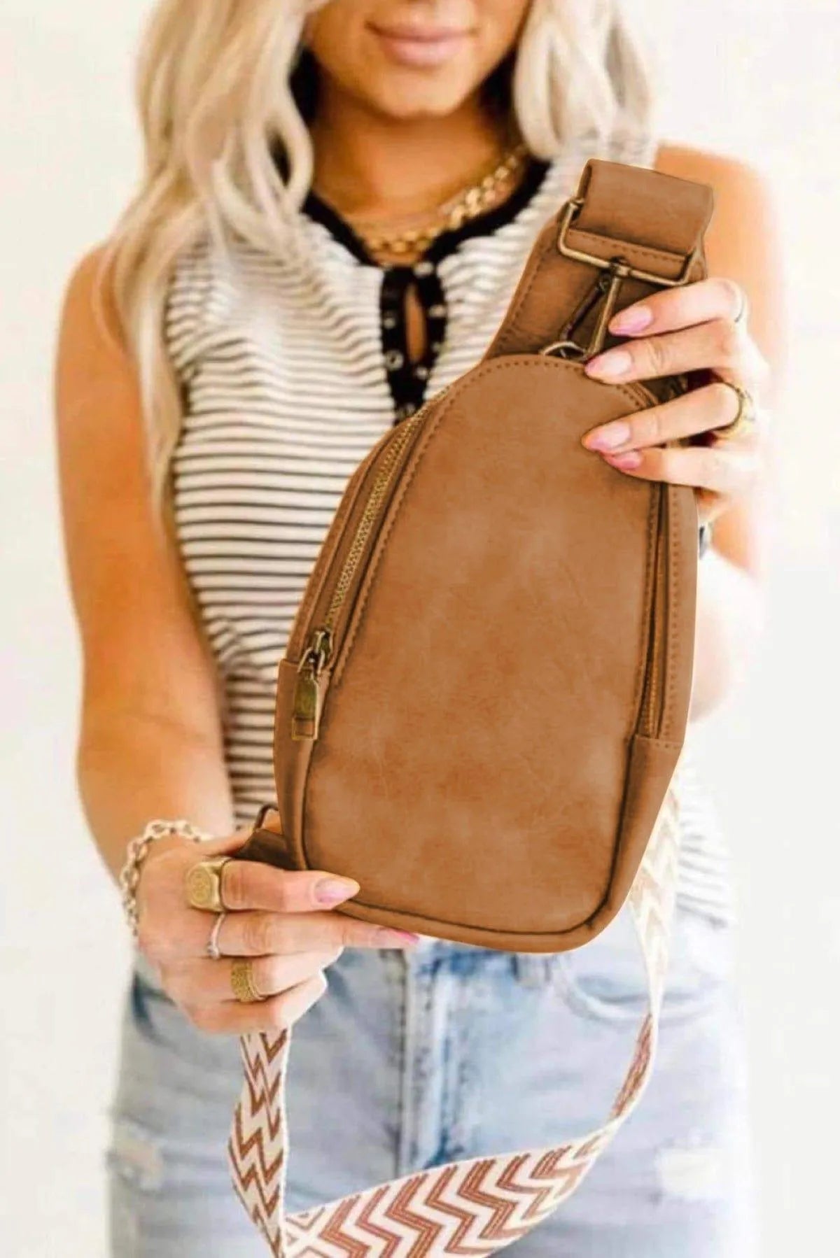 Faux Leather Zipped Crossbody Chest Bag Jewelry Bubble