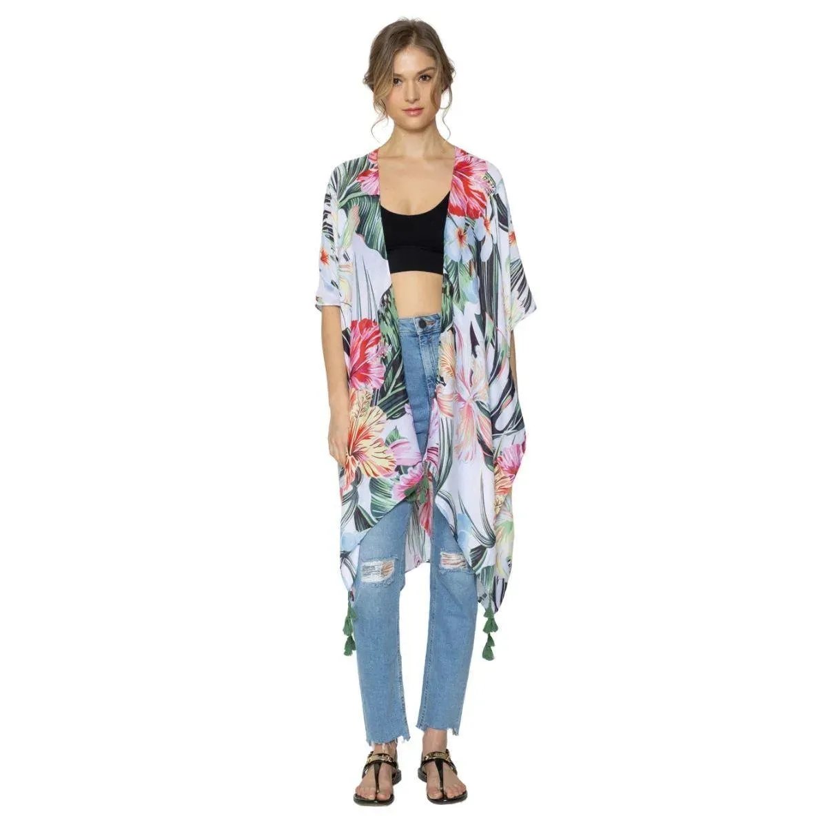Floral Kimono with Tassels: The Perfect Addition to Your Outfit