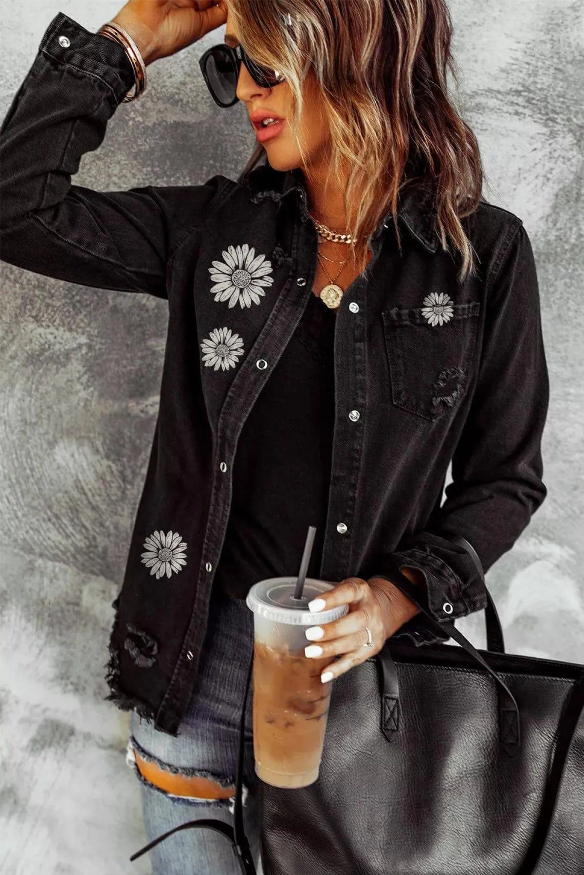 Floral Laser Etching Daisy Pattern Distressed Denim Jacket Jewelry Bubble