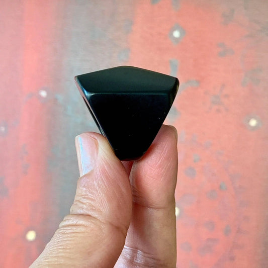 Geometric Black Pyramid Ring Jewelry Bubble