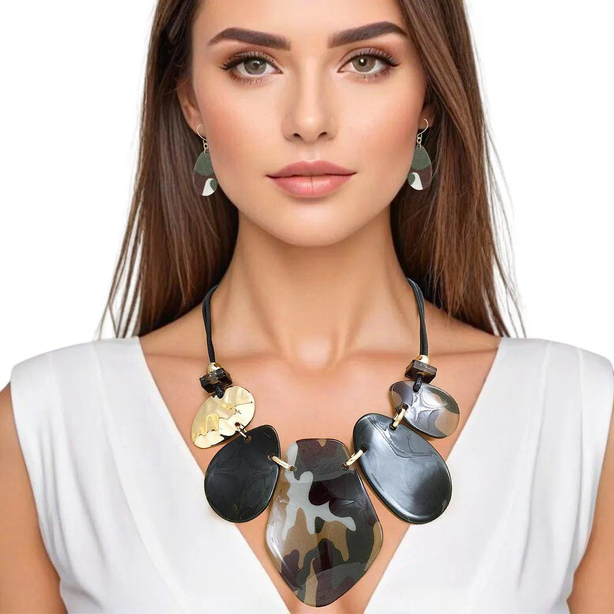 Green Camouflage Necklace Set – Bold Fashion Statement Jewelry Bubble