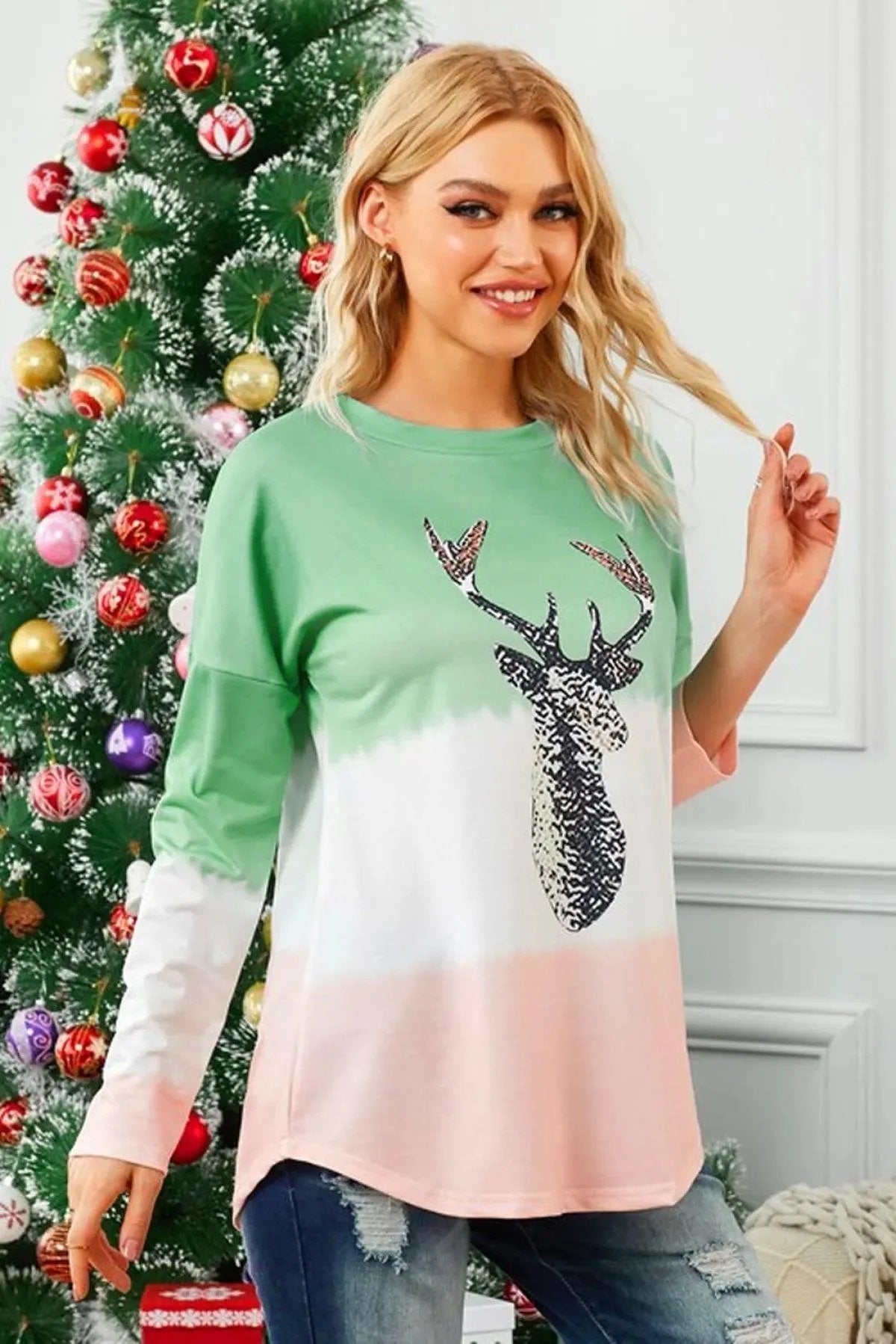 Green Reindeer Print Gradient Colorblock Sweatshirt