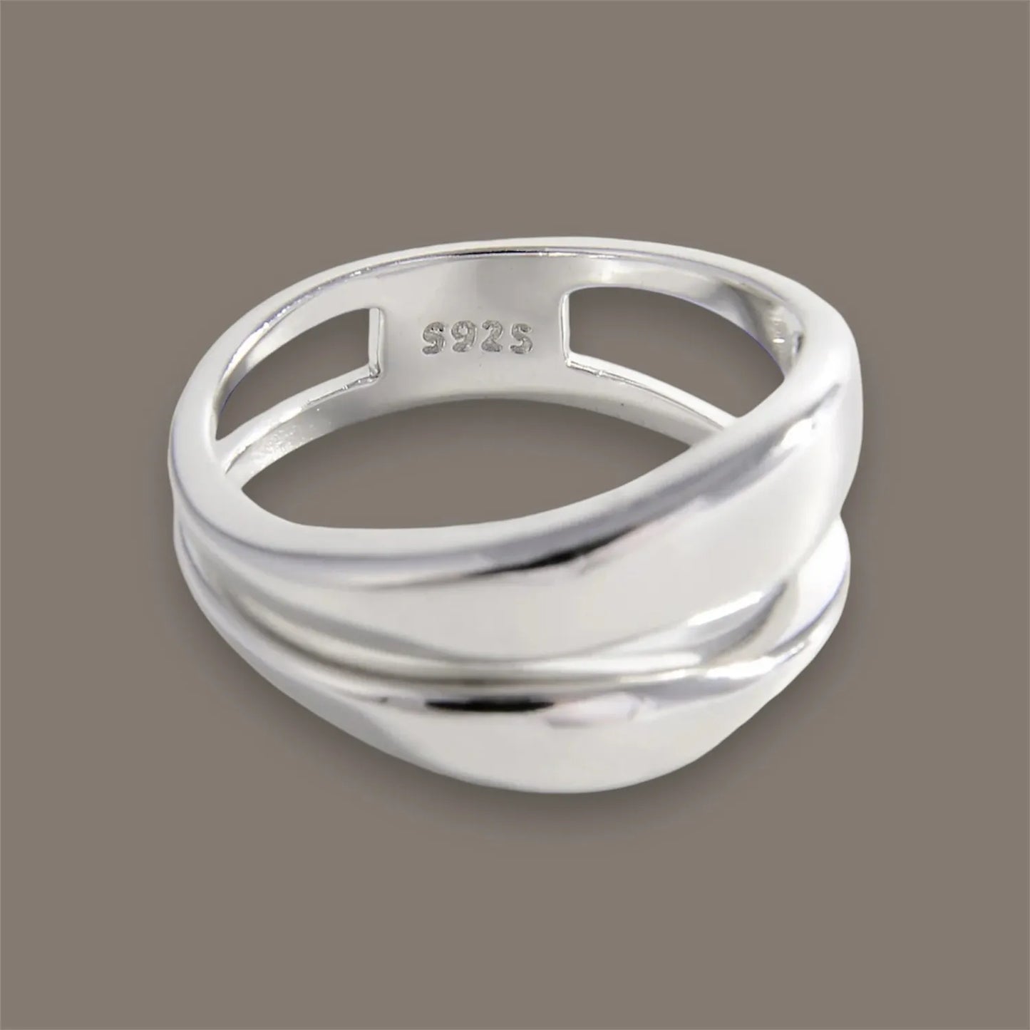 Elegant Sterling Silver Molten Ring