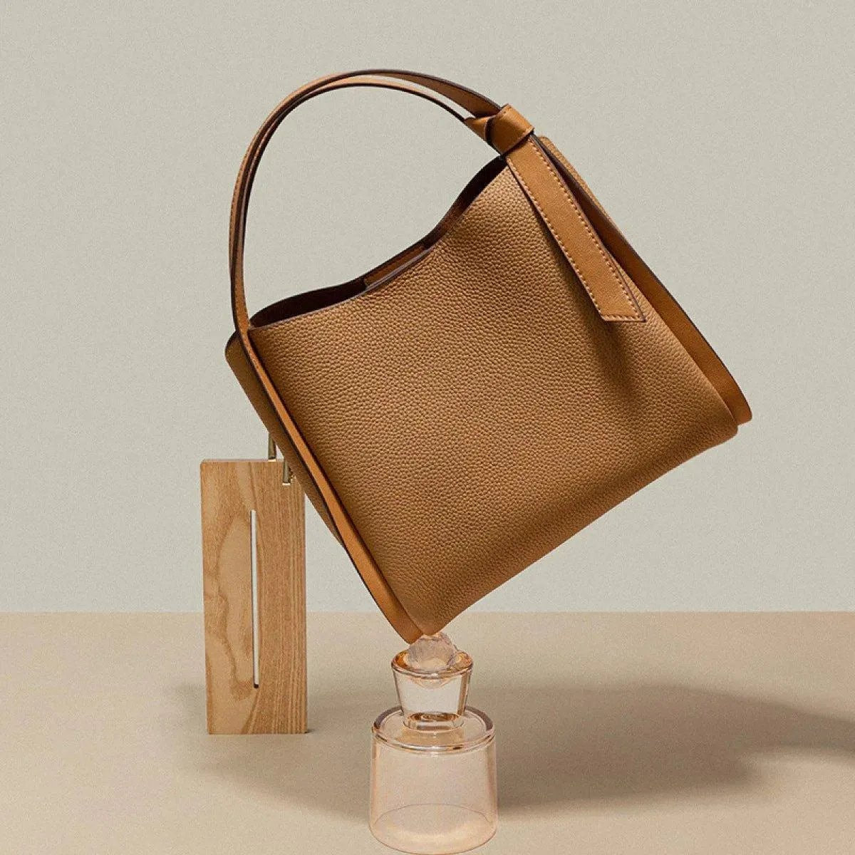 Large-Capacity Tote Bag With Adjustable Shoulder Straps