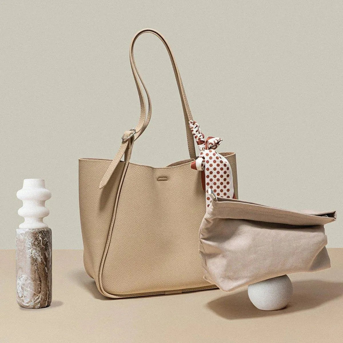 Large Capacity Tote With Double Handle