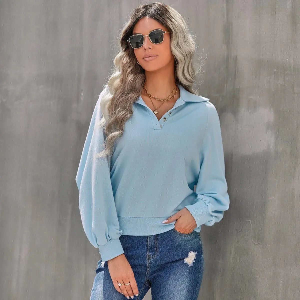 Long Sleeve Buttoned Sweatshirt