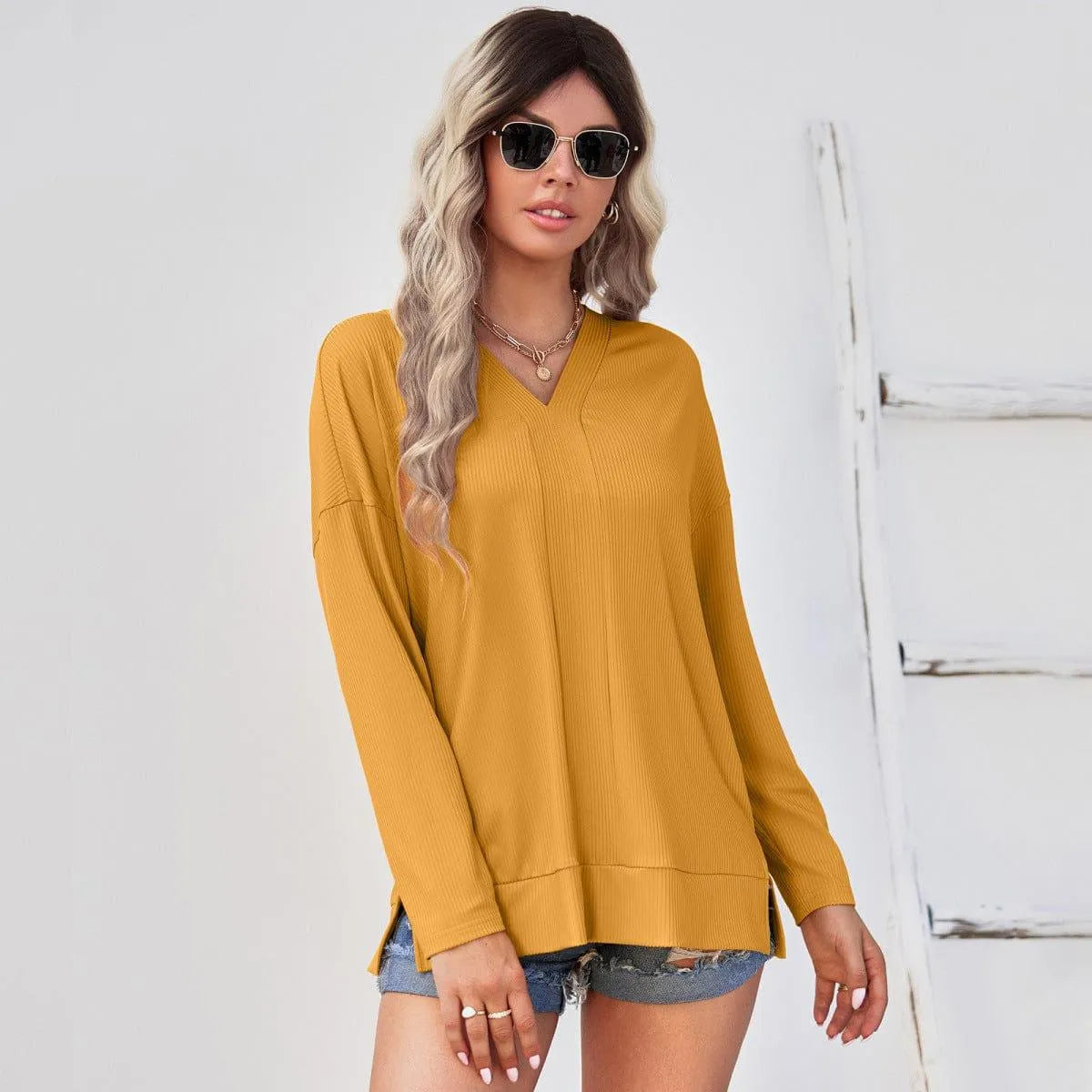 Long Sleeve V-Neck Knit Pullover Top Jewelry Bubble