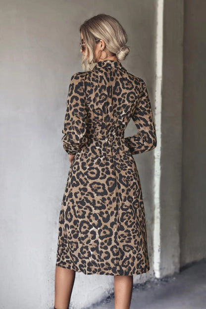 Long-Sleeved Slit Midi Dress in Leopard Print with Belt Jewelry Bubble