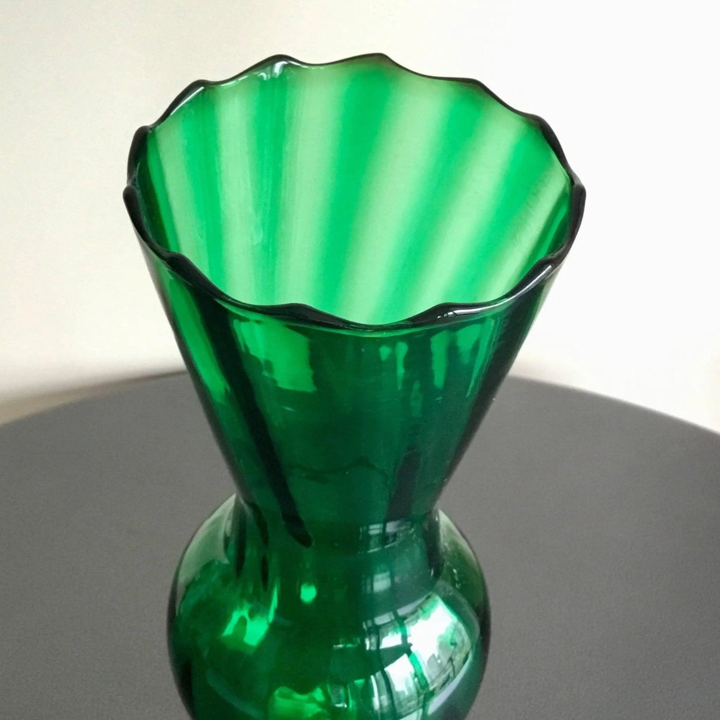 Mid-Century Empoli Emerald Glass Pedestal Vase Jewelry Bubble