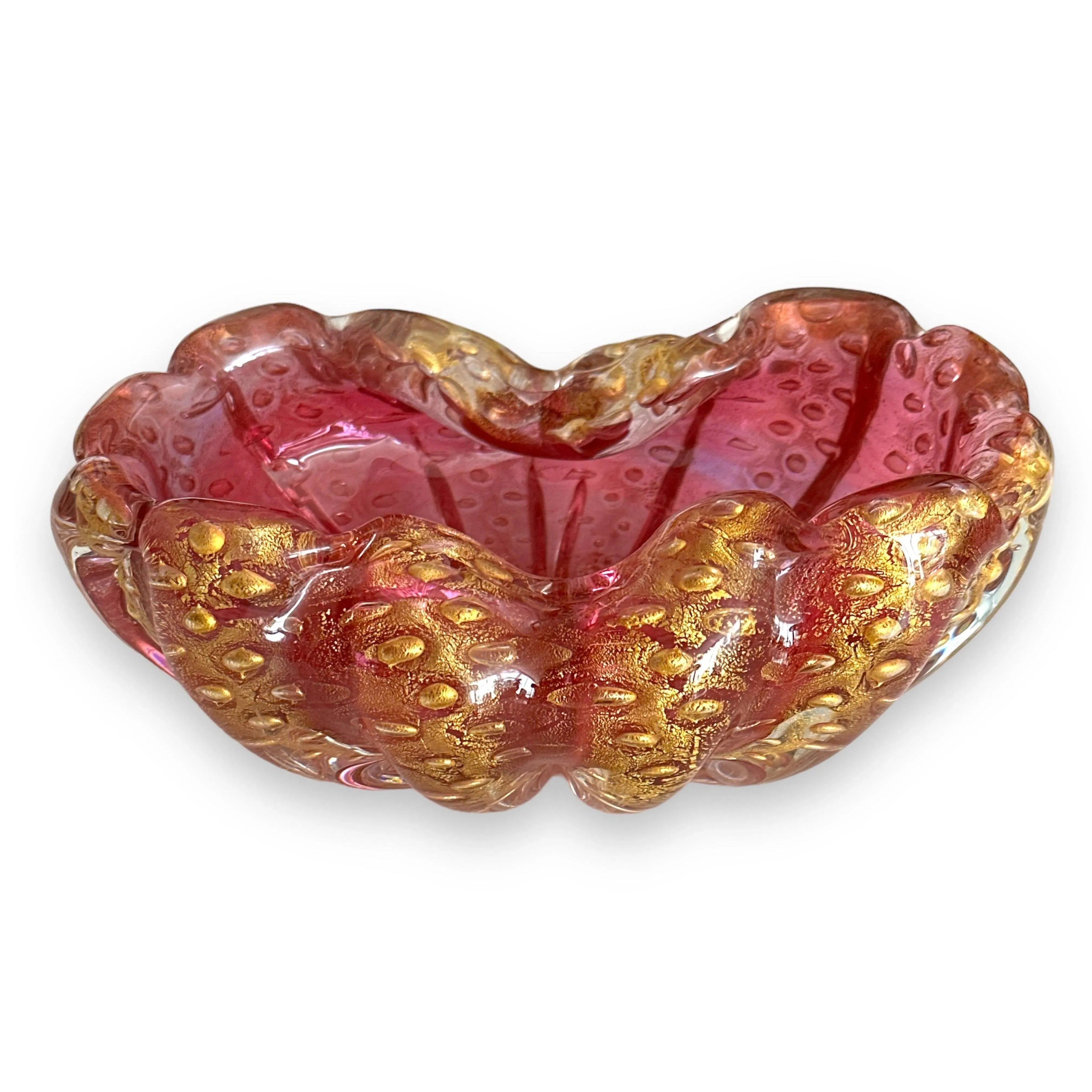 Murano Gold Flecks Bullicante Art Glass Bowl: A Stunning Piece of Italian Glassware