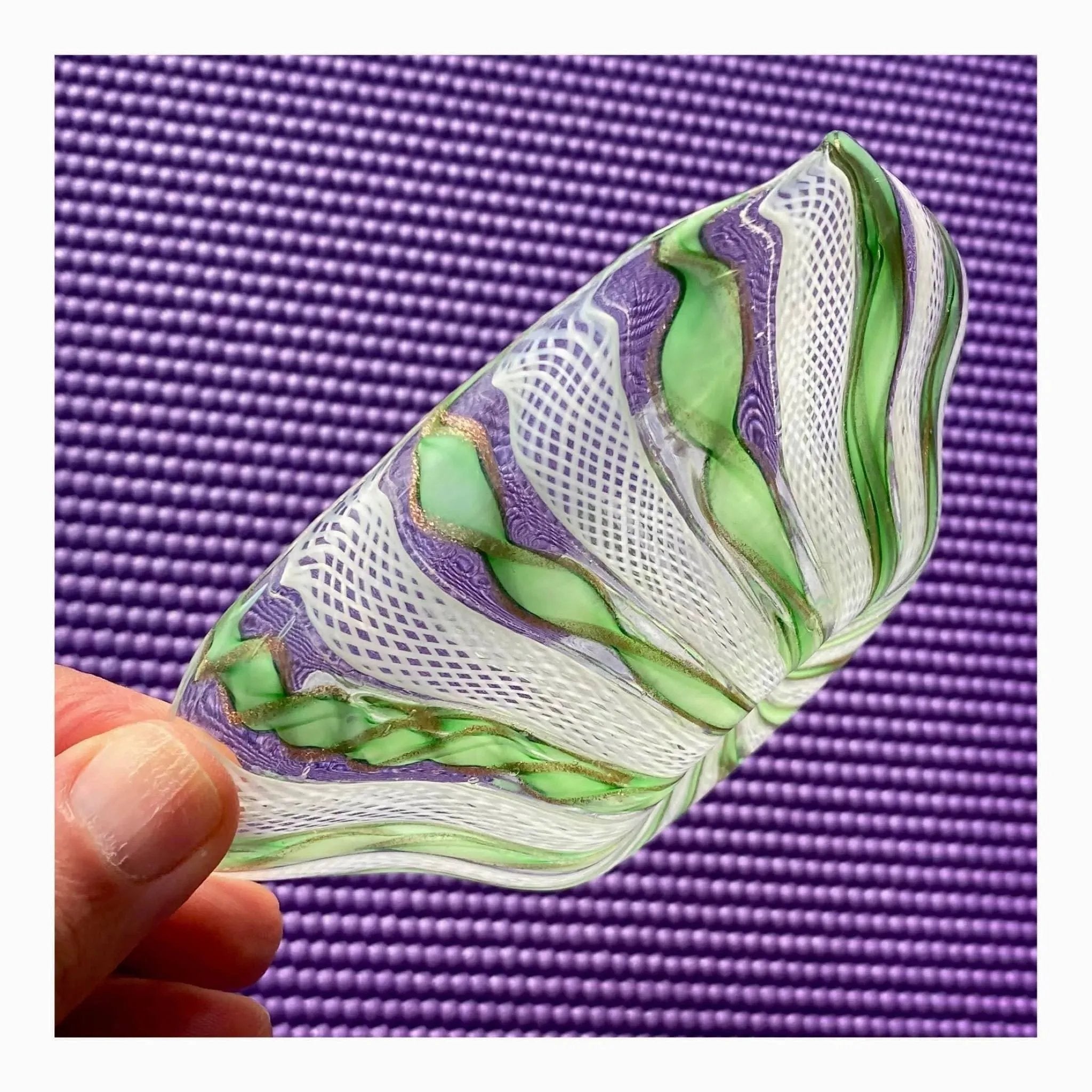 Murano Zanfirico Bowl with Aventurine