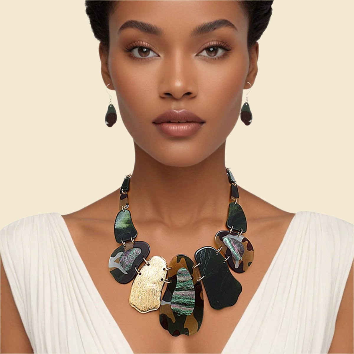 Necklace Set: Bold Green Chic for Any Occasion Jewelry Bubble