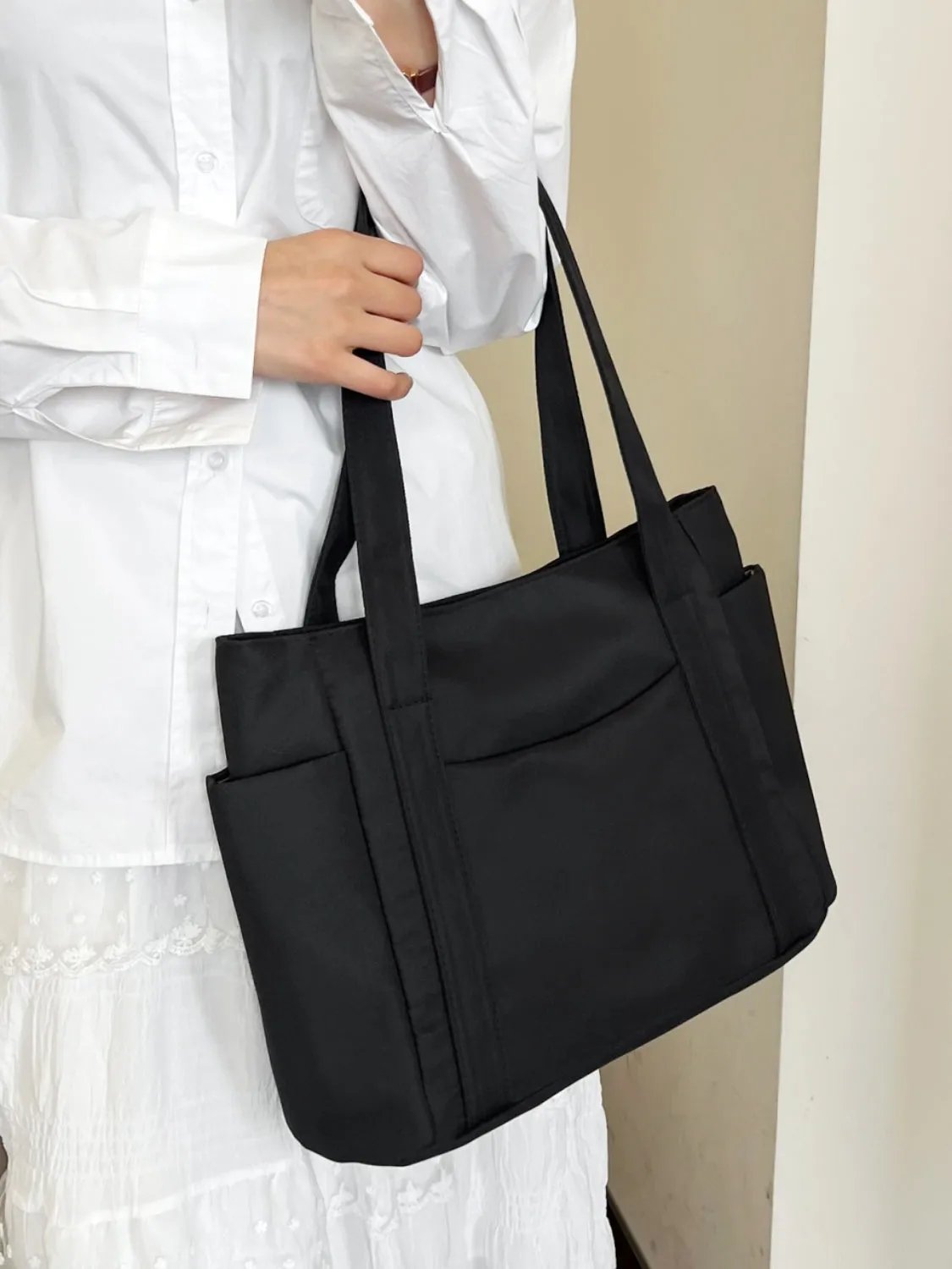 Nylon Oxford Large Tote Bag with Zipper for Women