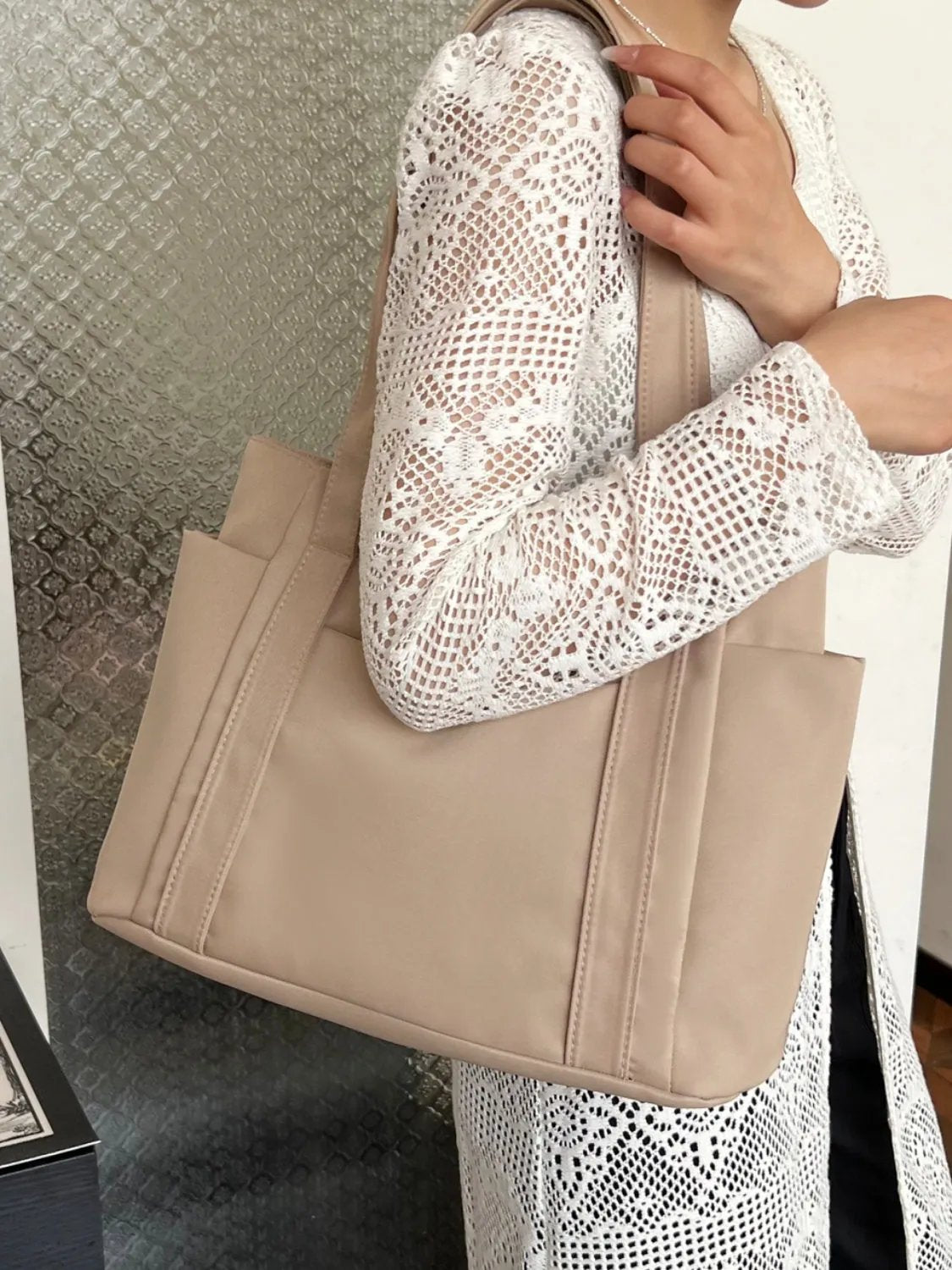 Nylon Oxford Large Tote Bag with Zipper for Women