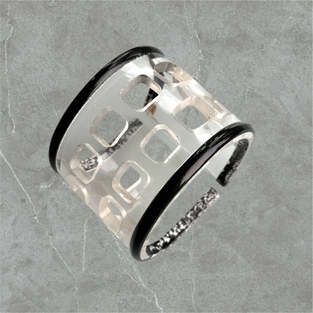 Vintage Acrylic Open-Cuff Bracelet for Women - Checkerboard Design
