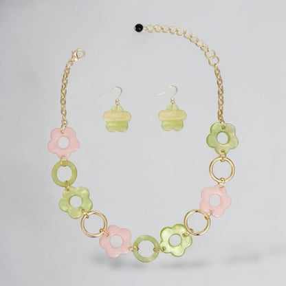 Pink & Green Flower Necklace – Fun & Playful Pinktown