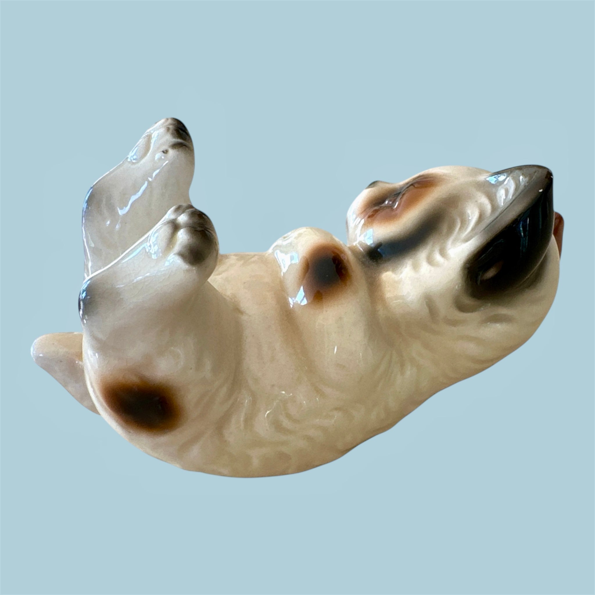 Adorable Vintage Ceramic Cat Figurine