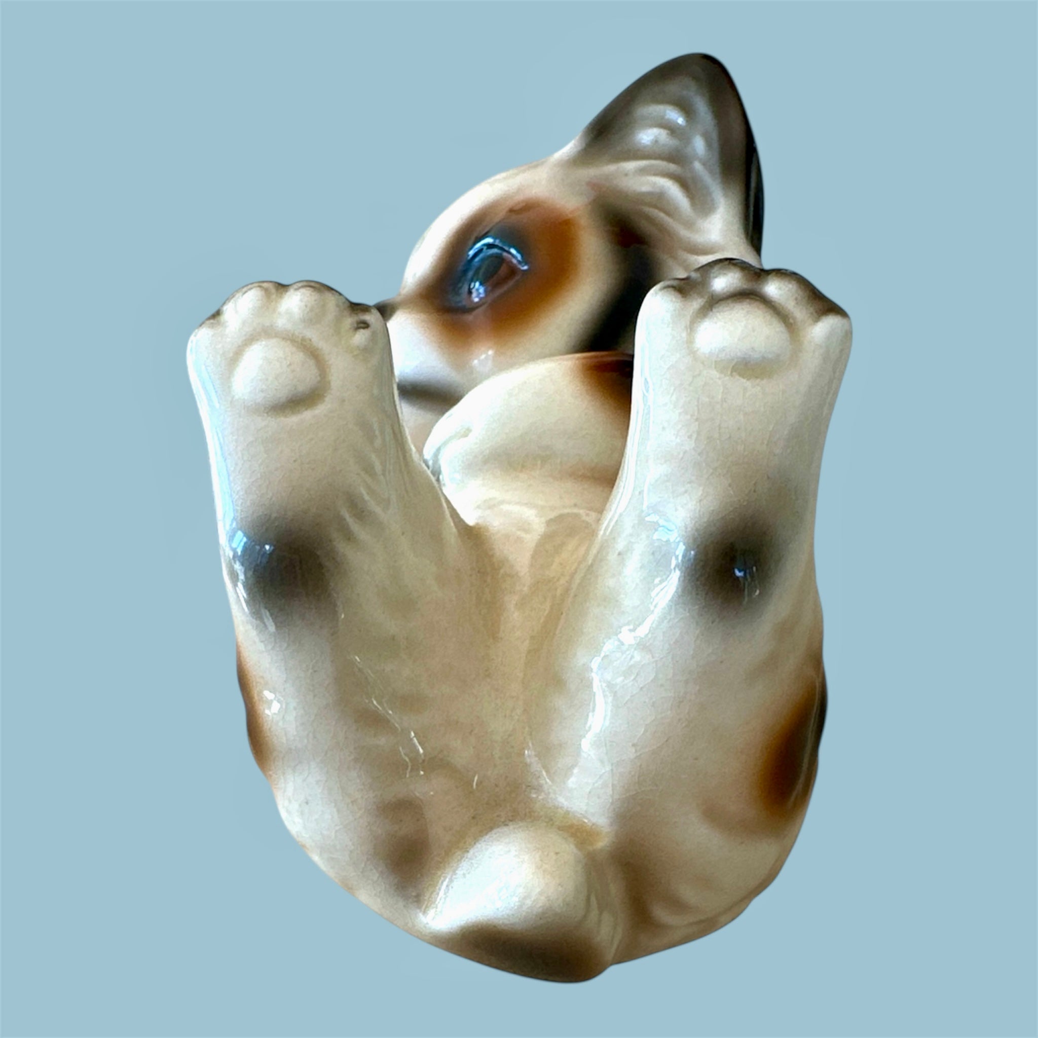 Adorable Vintage Ceramic Cat Figurine