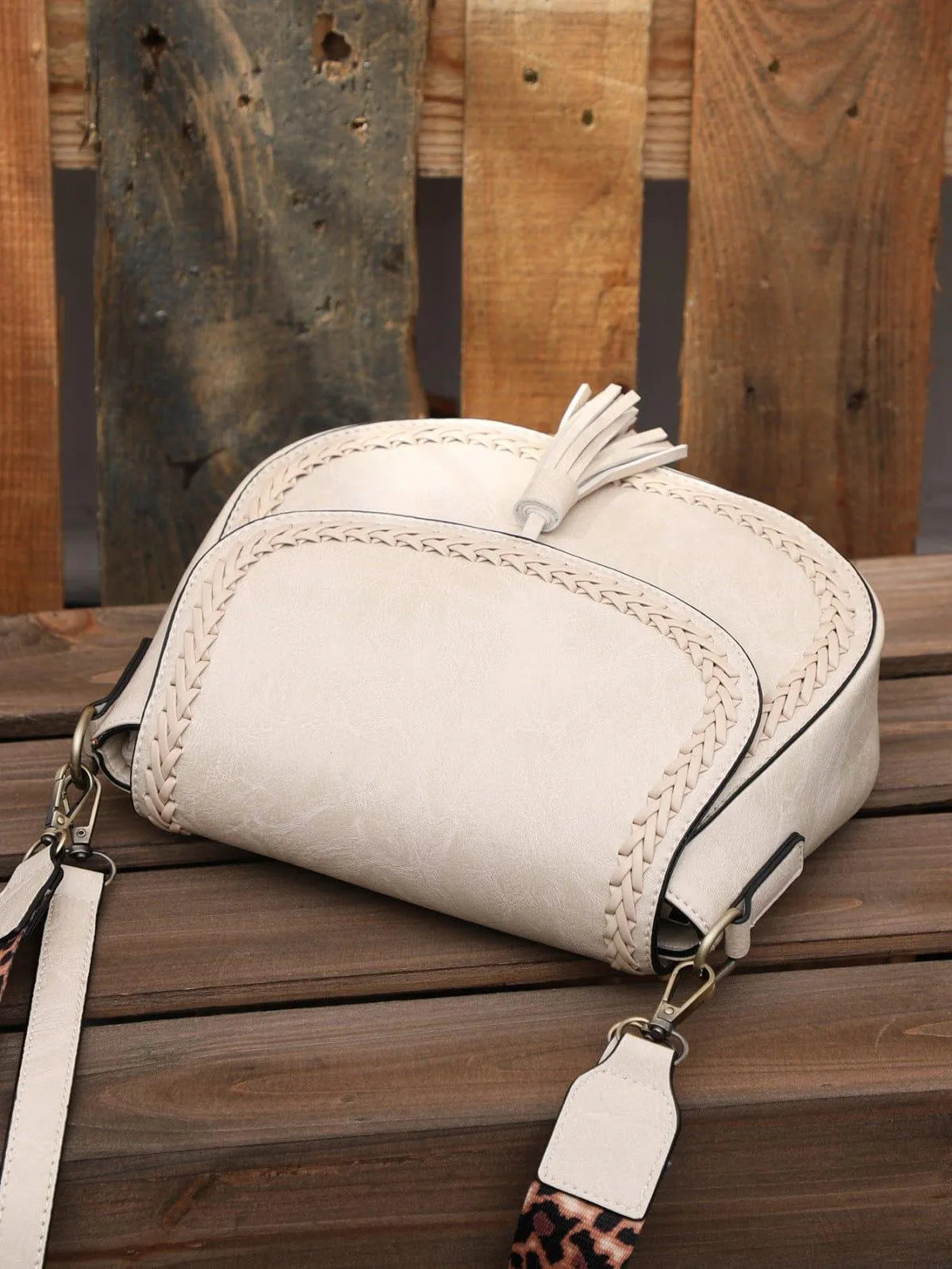 Retro Style Tassel Saddle Bag Kiwidrop