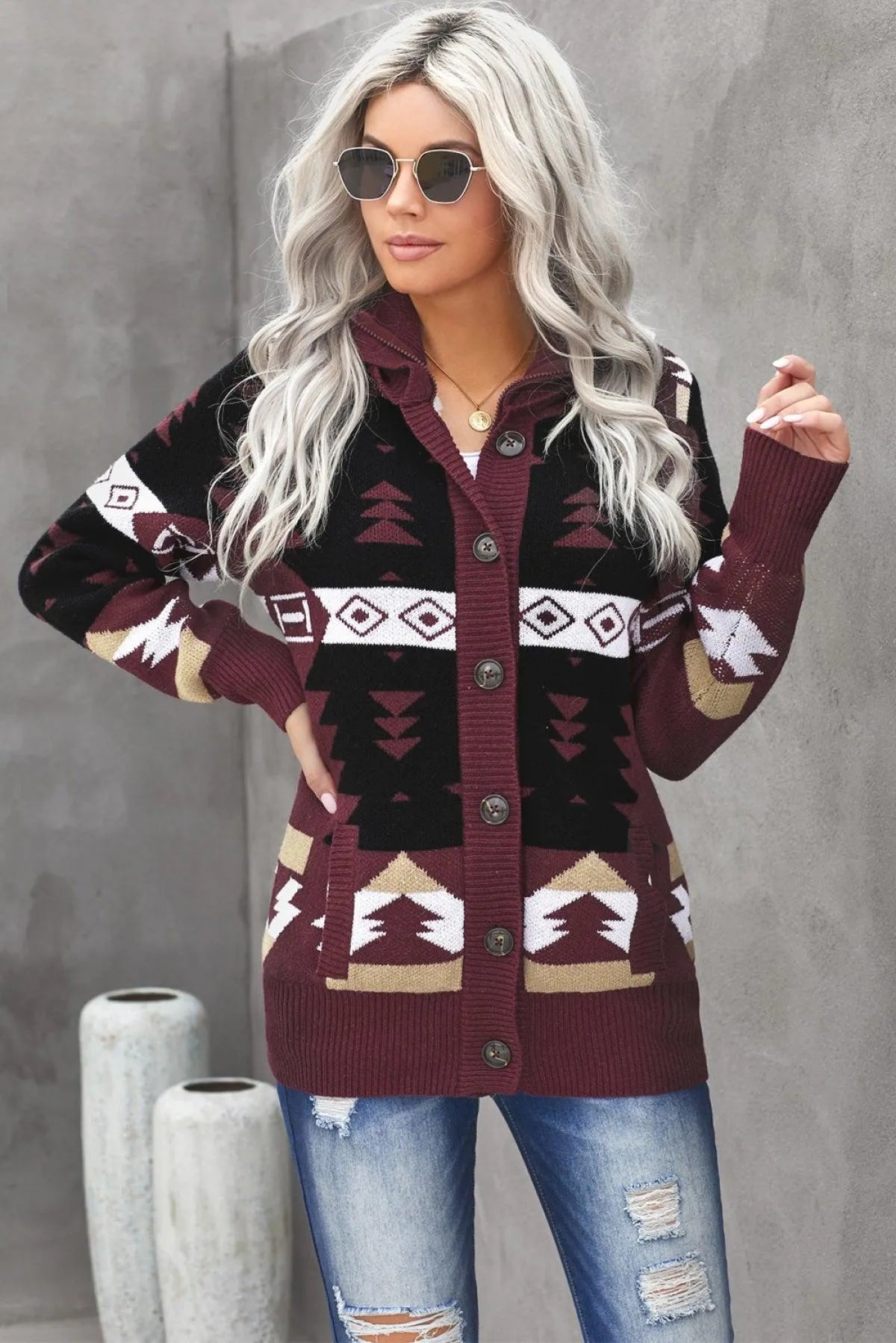 Retro-inspired Button-up Sweater for Women Jewelry Bubble