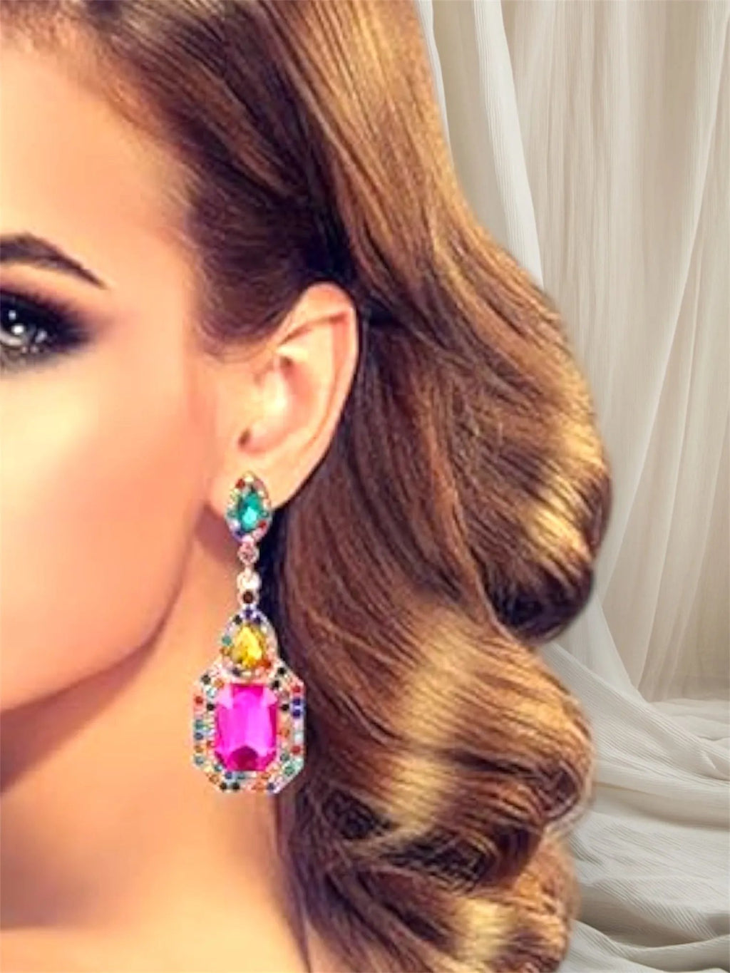 Rhinestone Dangle Drop Earrings - Sparkling Statement Jewelry for Special Occasion