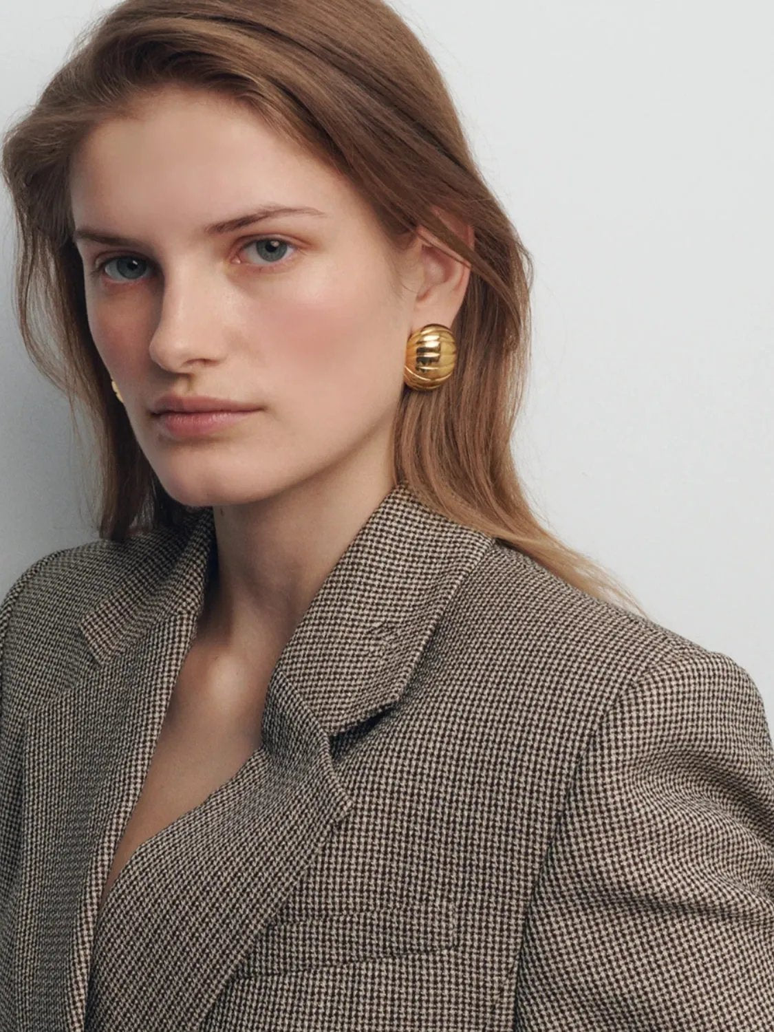 Ribbed Bell Gold Earrings - Vintage-Inspired Elegance