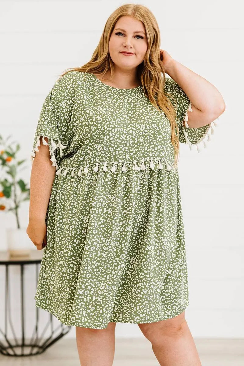 Roar in Style with Your Plus Size Green Leopard Print Dress Jewelry Bubble