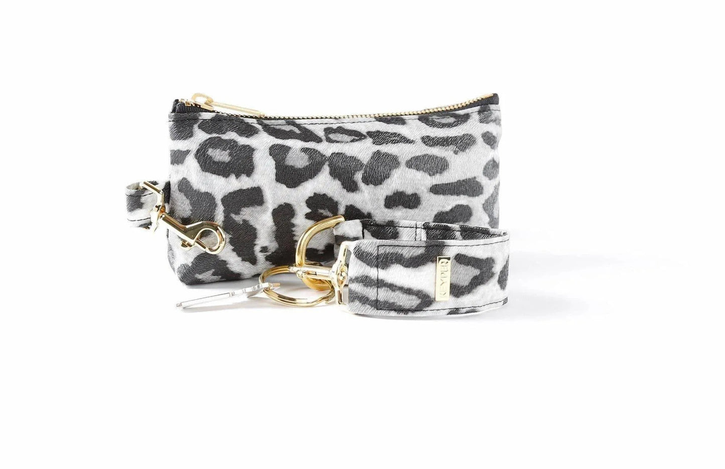 Snow Leopard Vegan Leather 2-Piece Wristlet Set Jewelry Bubble