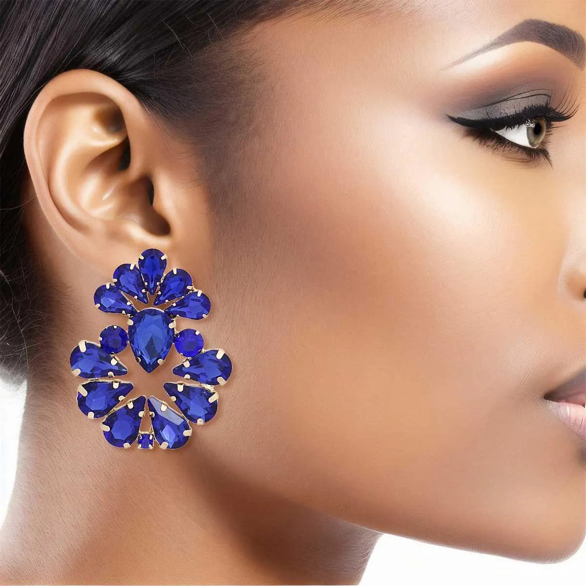 Statement Studs: Royal Teardrops Fashion Earrings Jewelry Bubble