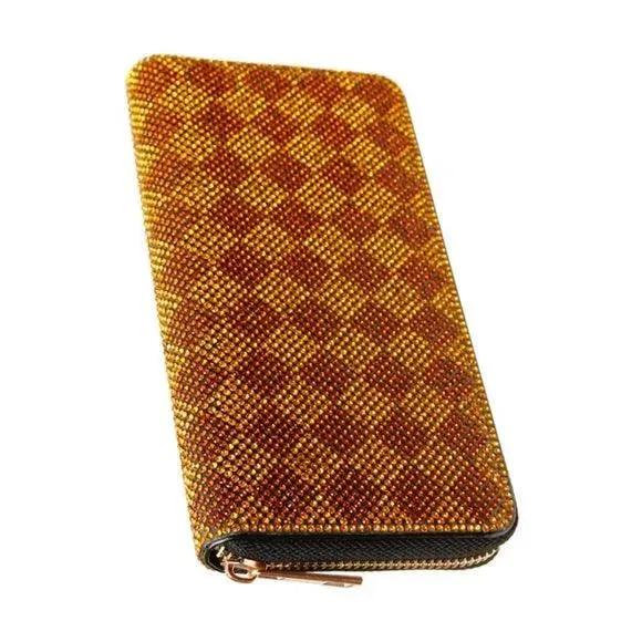 Stay Organized and Fashionable with a Diamond Pattern Zipper Wallet