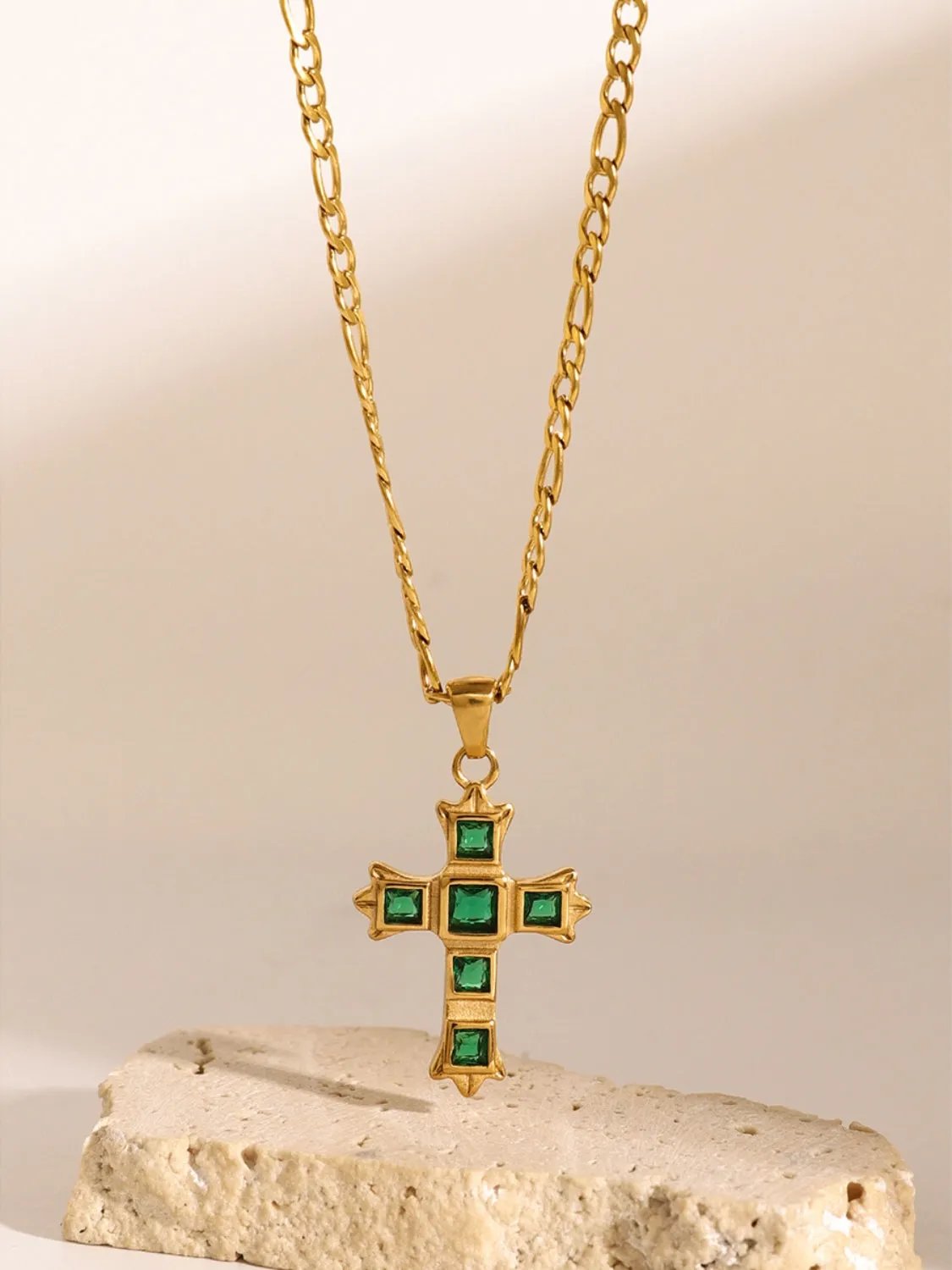 Stunning Cubic Zirconia Cross Pendant Necklace