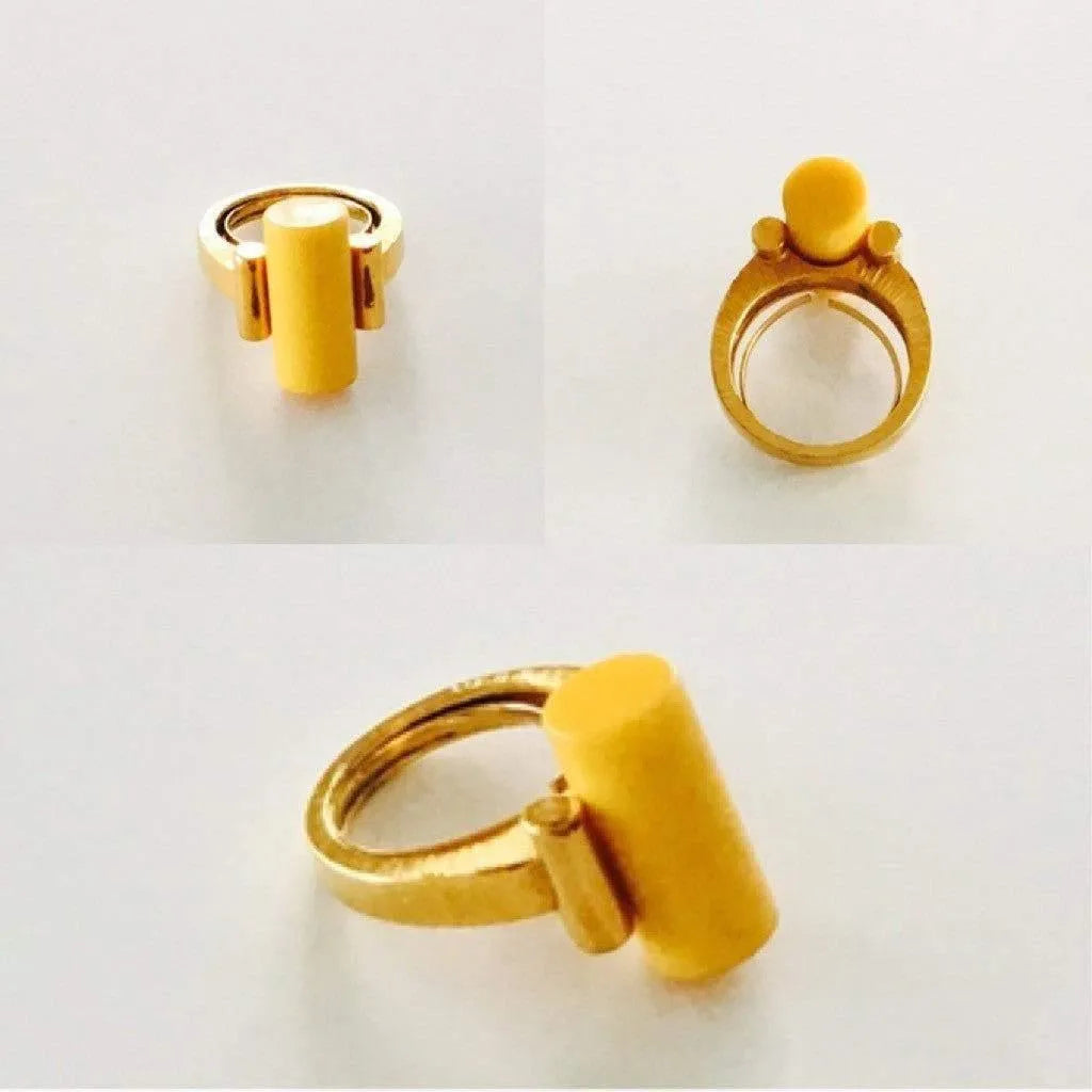 Vintage Bakelite jewelry unique creamed corn color ring Jewelry Bubble