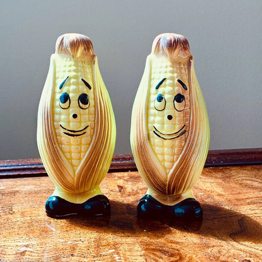 Vintage Ceramic Shakers Corn Cobs with Faces and Black Shoes Jewelry Bubble