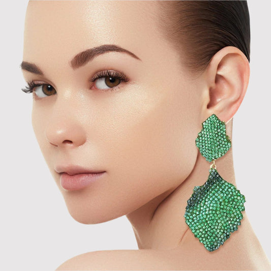 Wavy Petal Leaf Gold-Plated Earrings with Green Rhinestones Pinktown